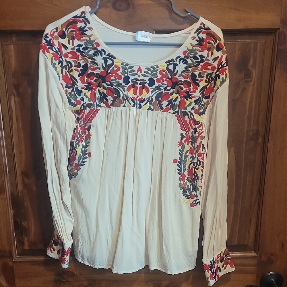 Floral Embroidered Cream Top